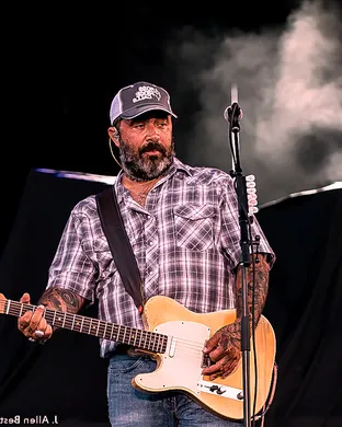 Aaron Lewis Fort Worth