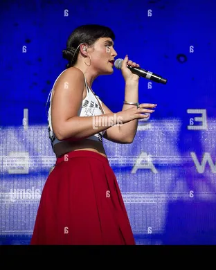 Jessie Ware Paris