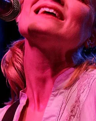 Kelly Willis Plano