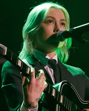 Phoebe Bridgers Paris